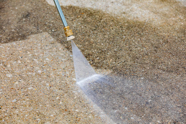 Best Parking Lot and Garage Cleaning  in Rhinelander, WI